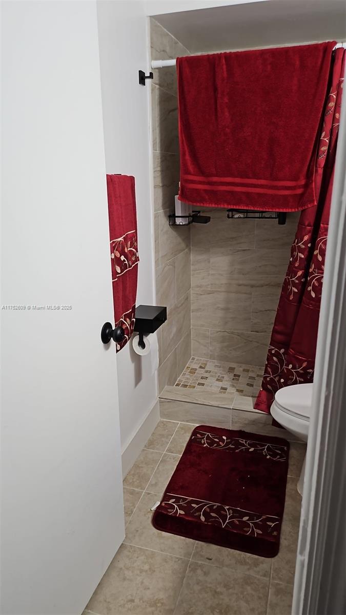 FOREST HILL GARDENS CONDO - Residential Lease