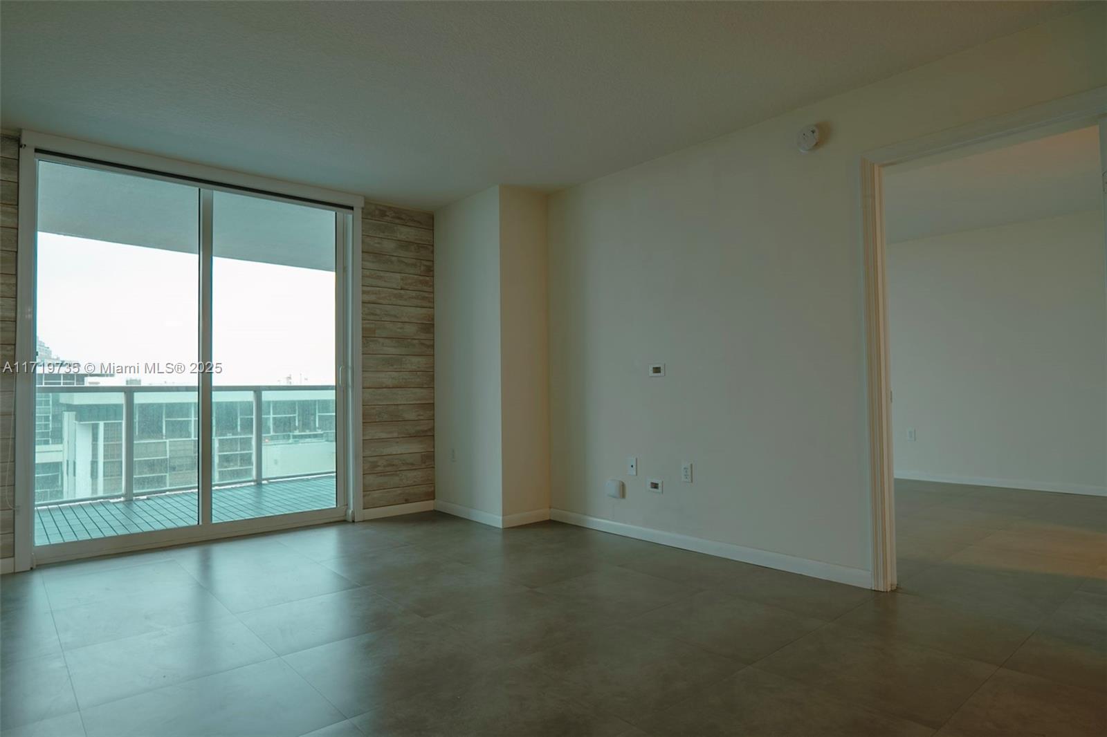 SKYLINE ON BRICKELL CONDO - Residential