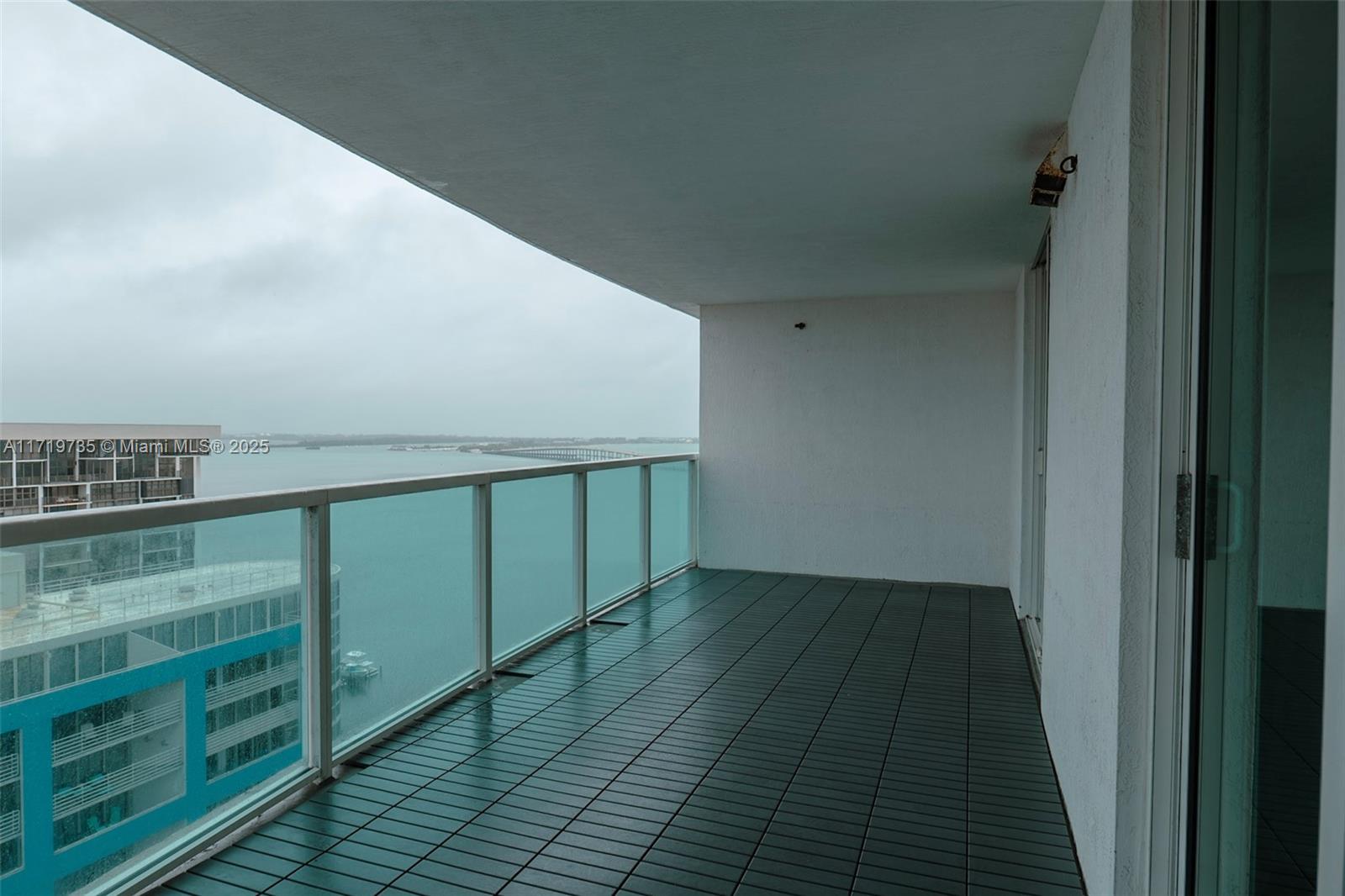2101 Brickell Ave 2103