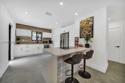 315 NW 40th St