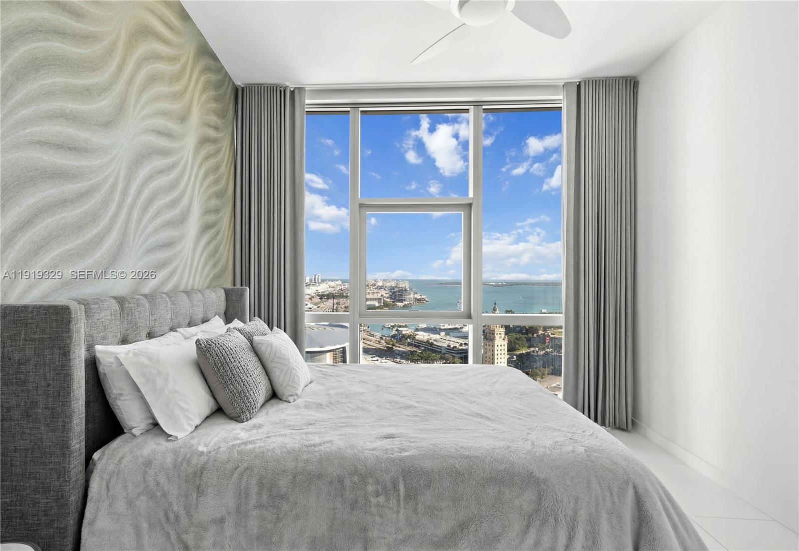 PARAMOUNT MIAMI WORLDCENT - Residential