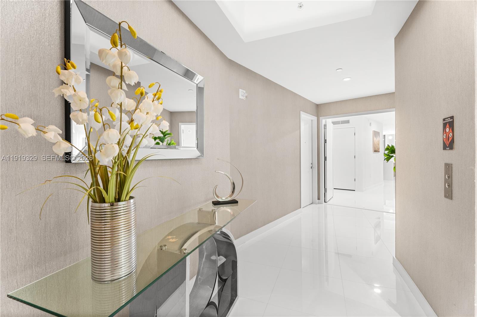 PARAMOUNT MIAMI WORLDCENT - Residential