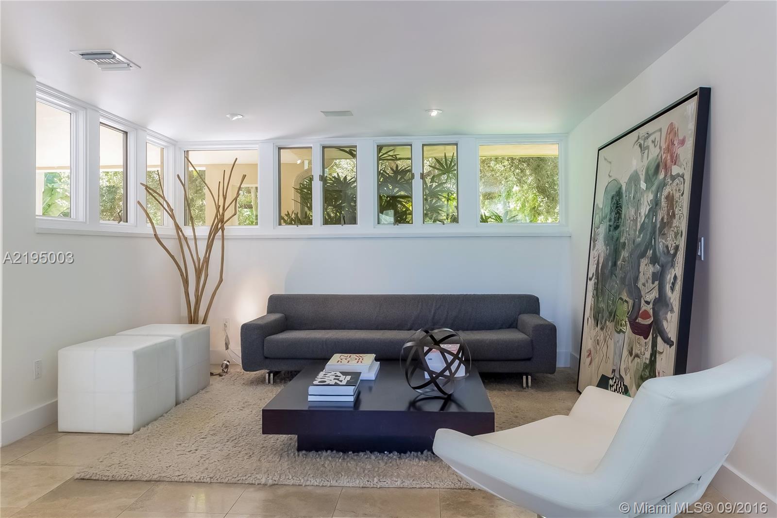 HAMMOCK LAKE PARK - Residential