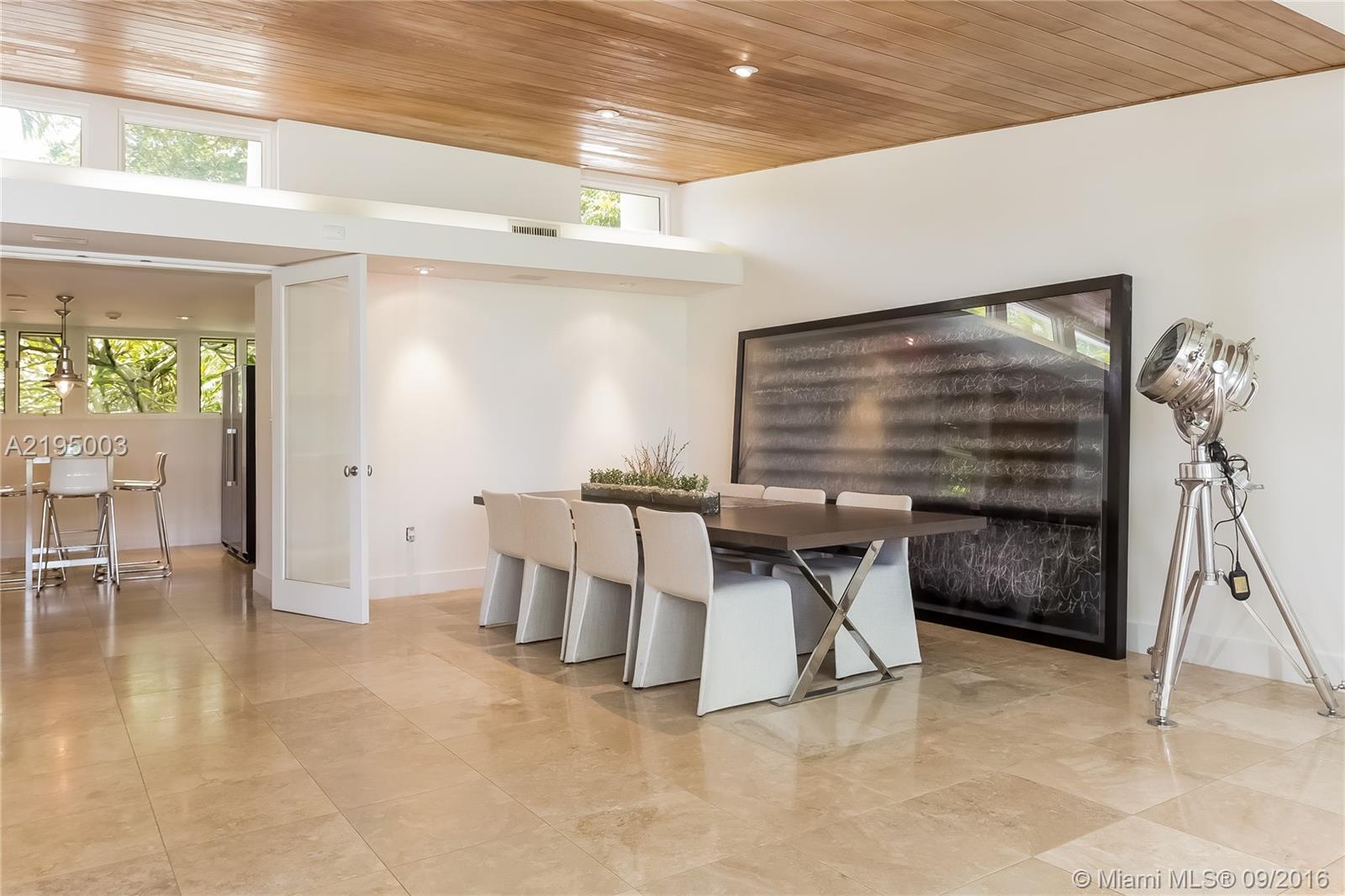 HAMMOCK LAKE PARK - Residential