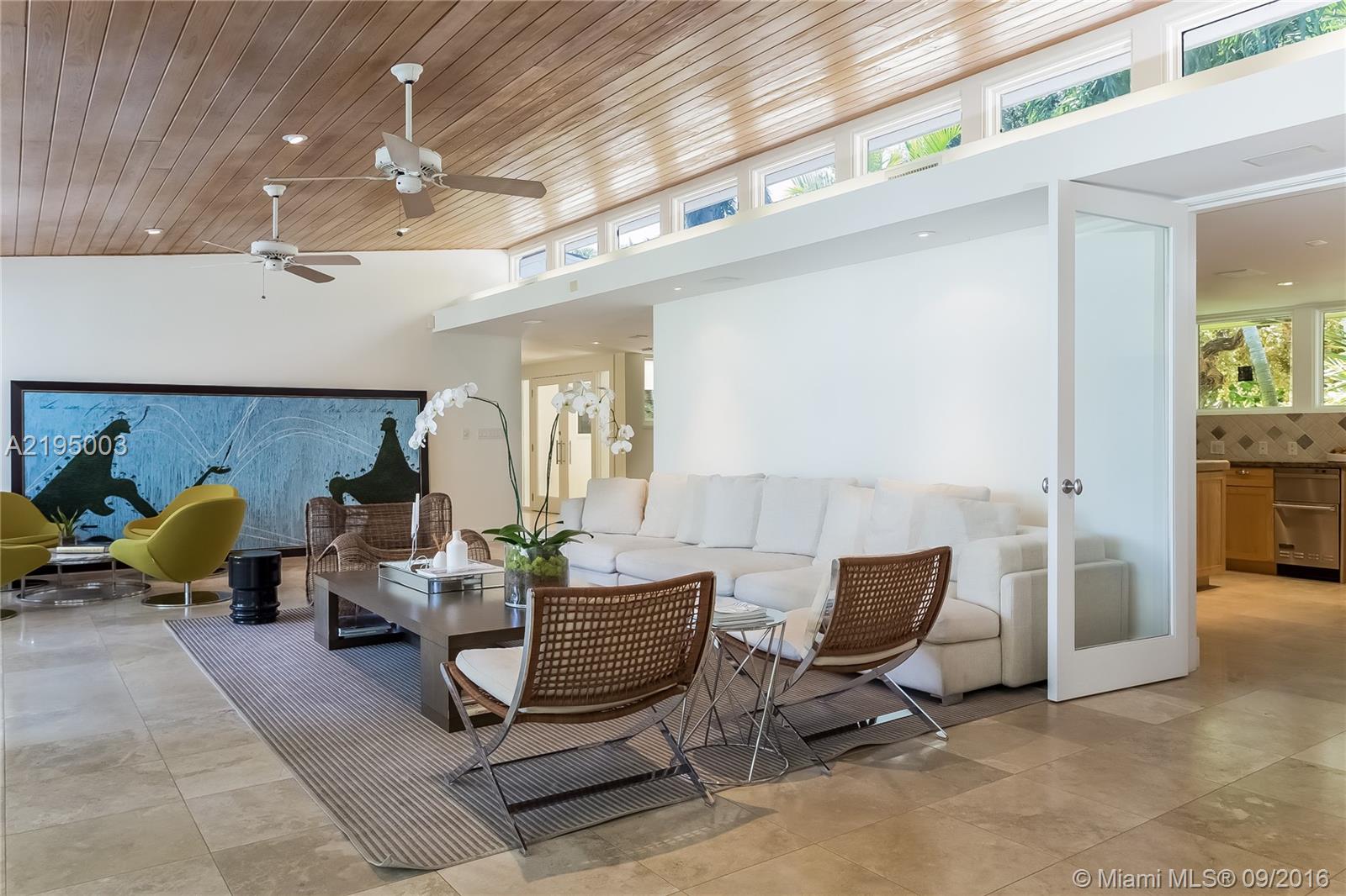 HAMMOCK LAKE PARK - Residential