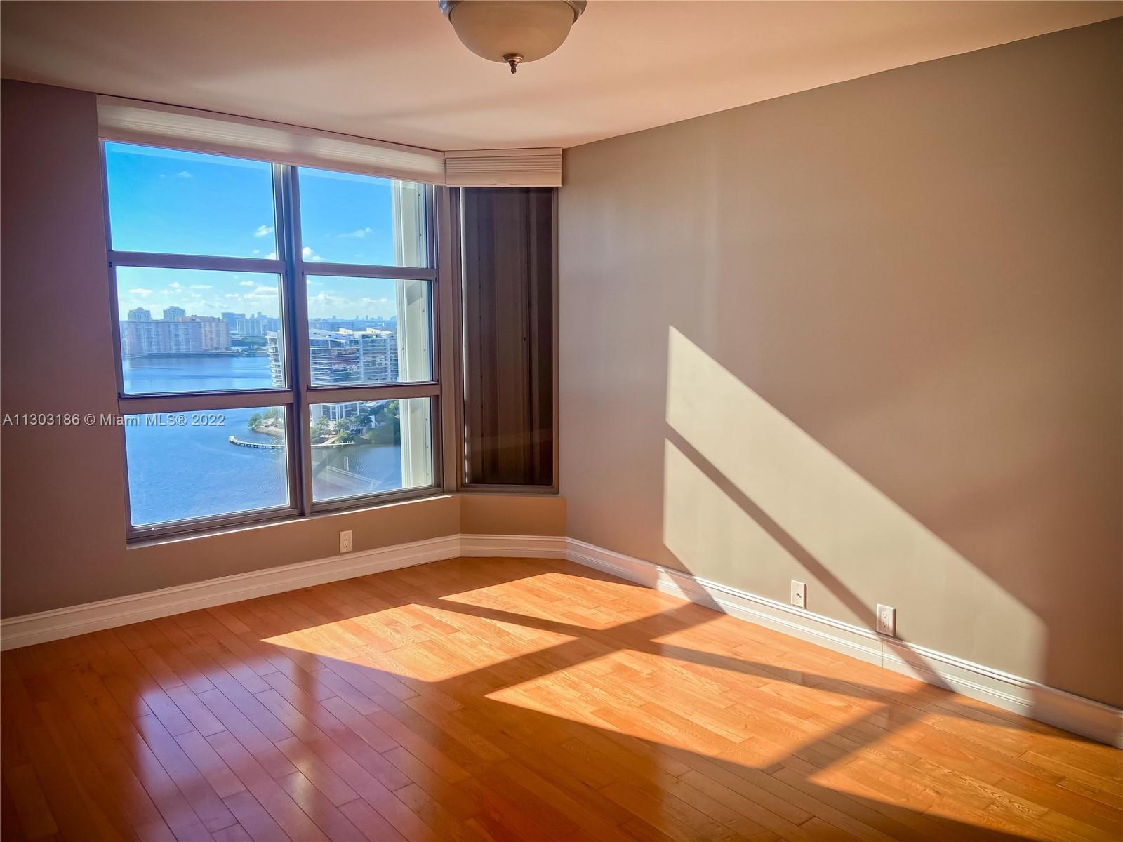 MYSTIC POINTE TOWER 500 C - Residential Lease