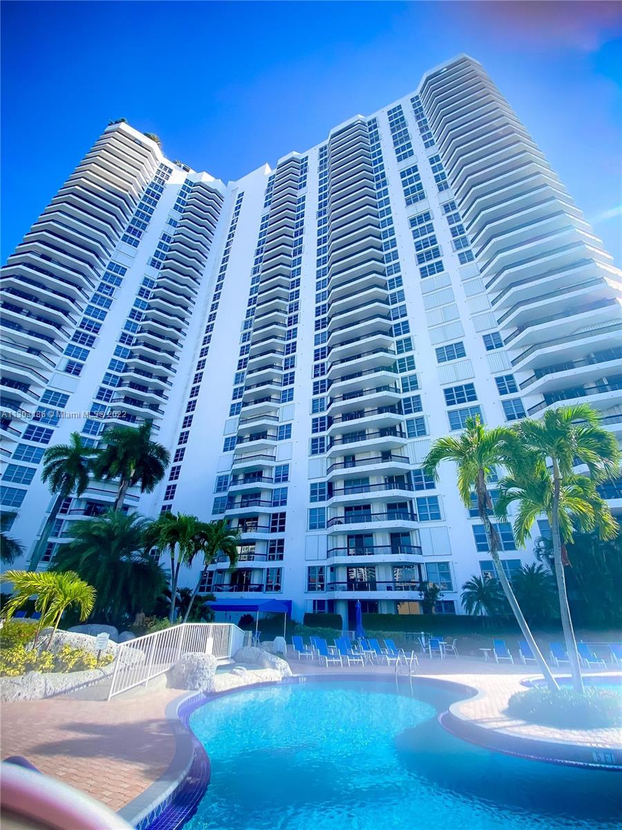 MYSTIC POINTE TOWER 500 C - Residential Lease