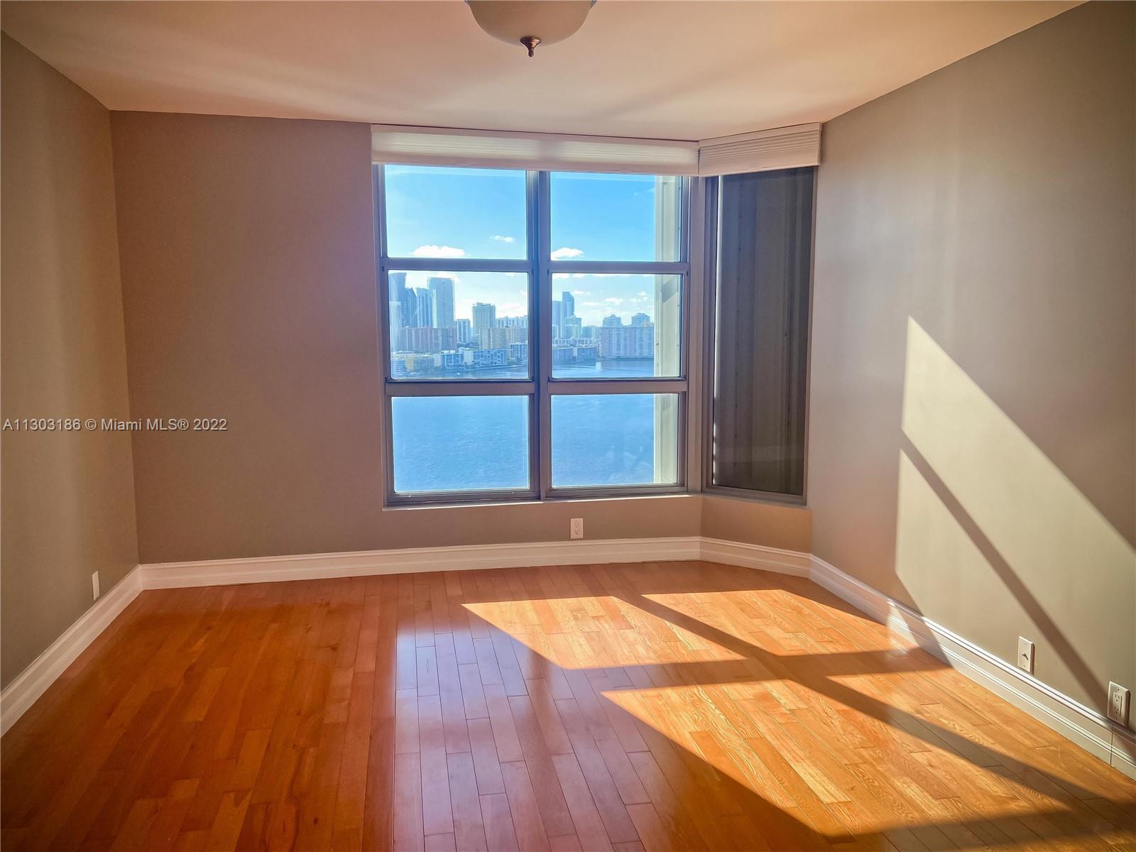 MYSTIC POINTE TOWER 500 C - Residential Lease