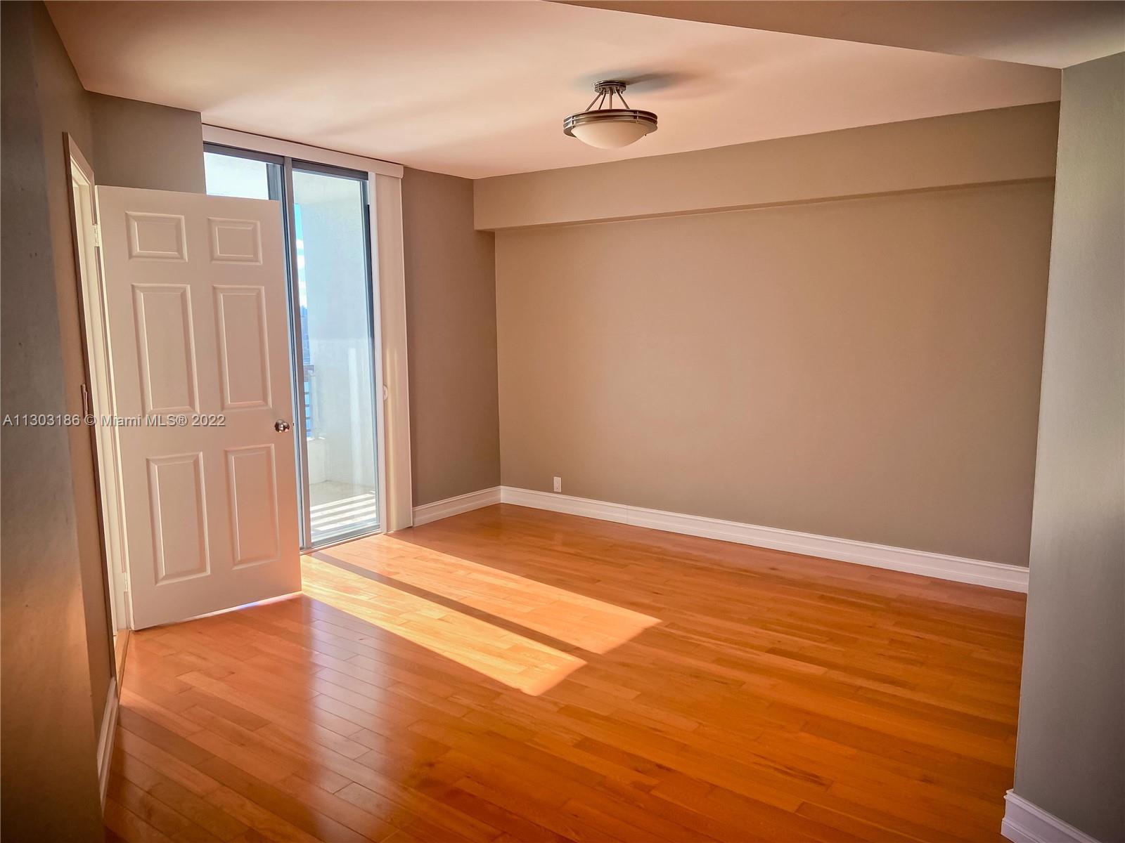 MYSTIC POINTE TOWER 500 C - Residential Lease