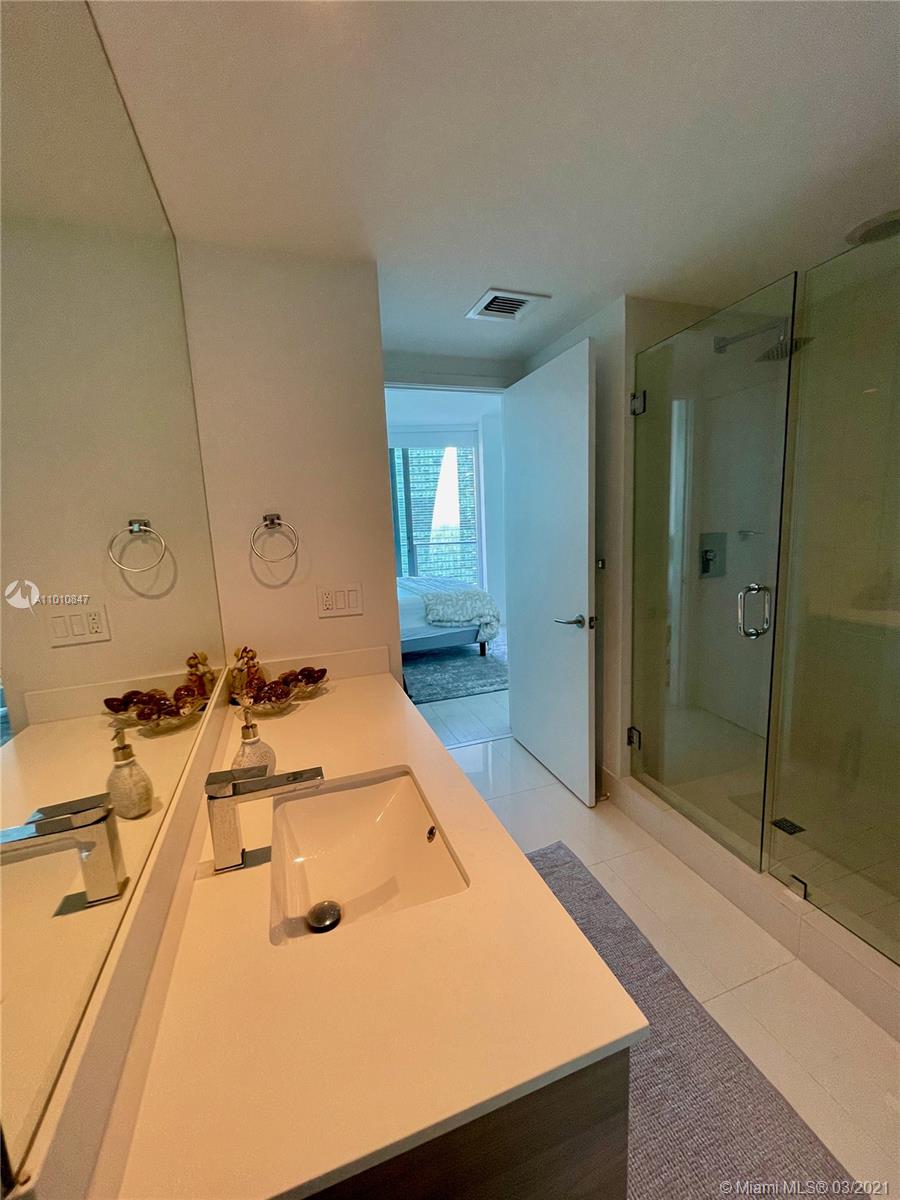 1300 S MIAMI AVENUE CONDO - Residential Lease