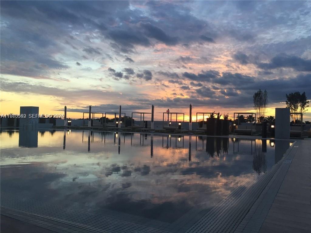 5252 PASEO CONDO - Residential Lease