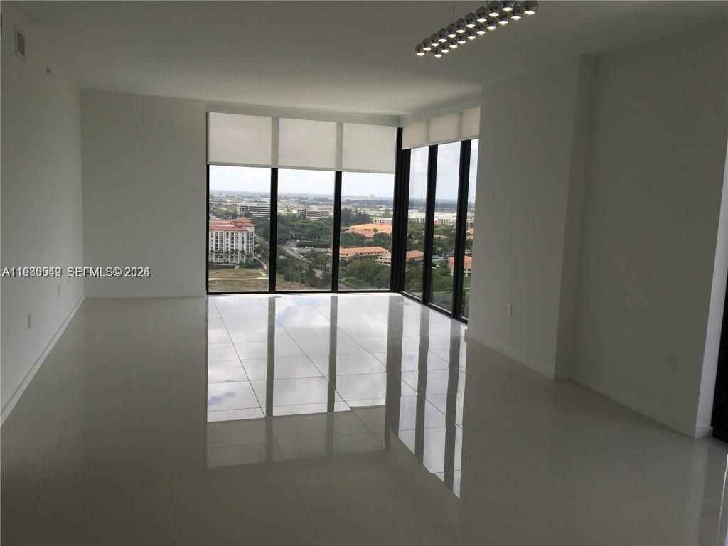 5252 PASEO CONDO - Residential Lease