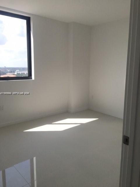 5252 PASEO CONDO - Residential Lease