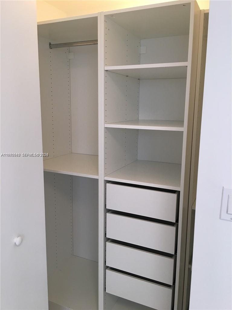 5252 PASEO CONDO - Residential Lease