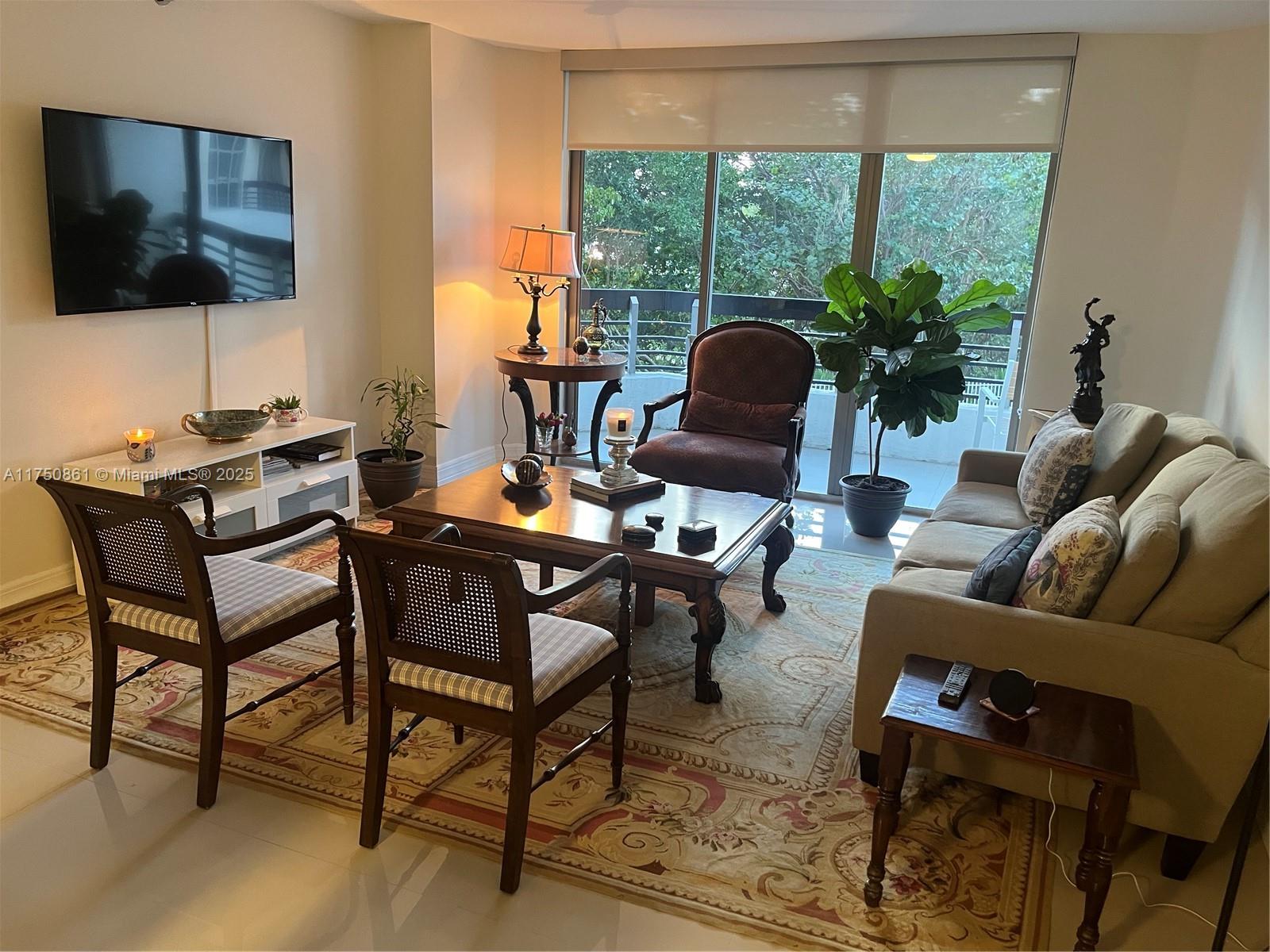 MYSTIC POINTE TOWER 600 C - Residential