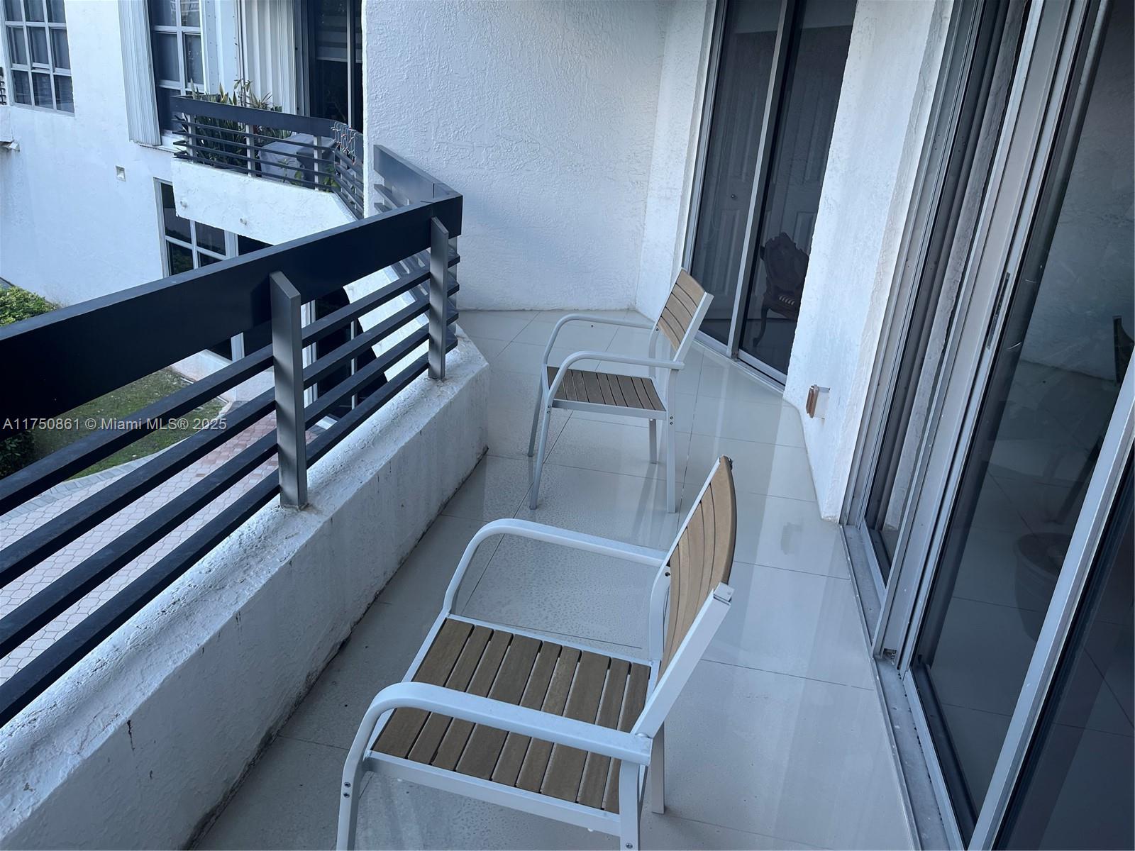MYSTIC POINTE TOWER 600 C - Residential