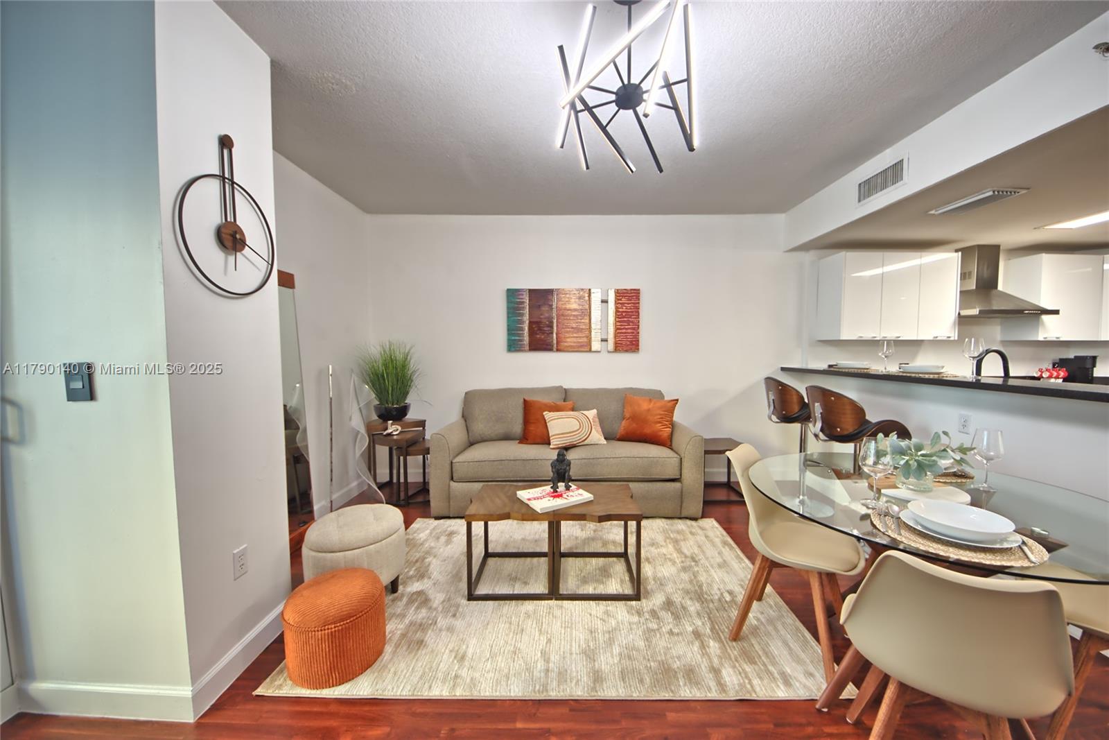 THE SAIL CONDO - Residential Lease