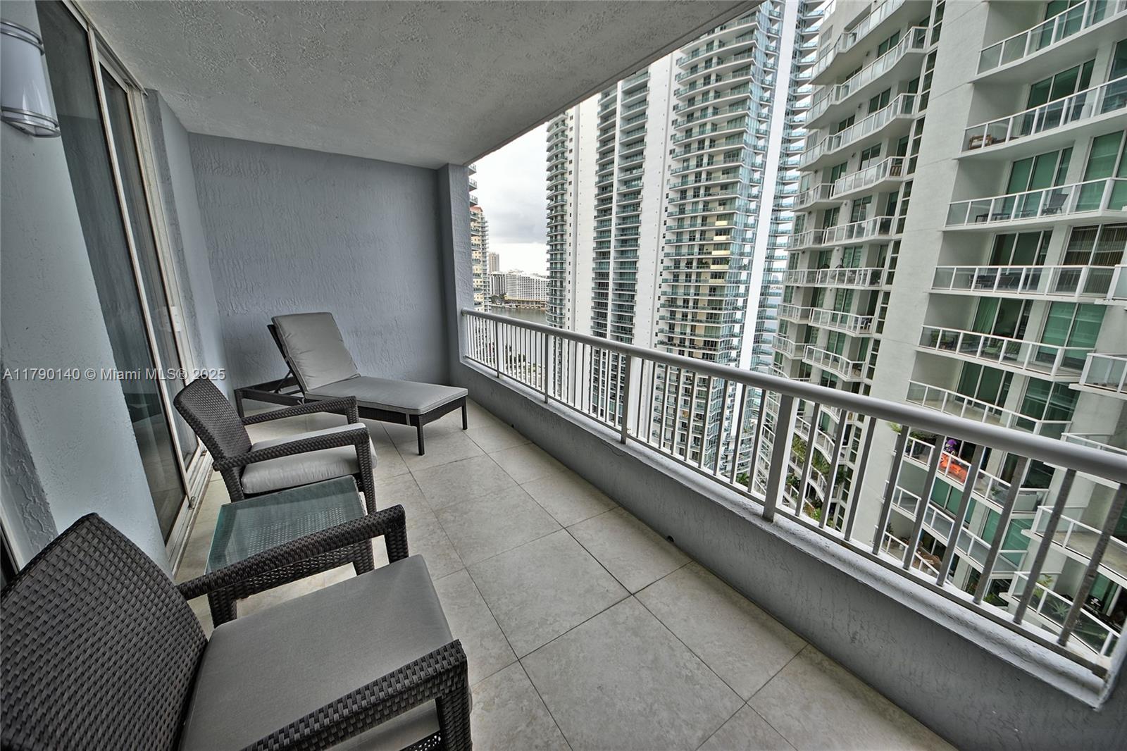 THE SAIL CONDO - Residential Lease