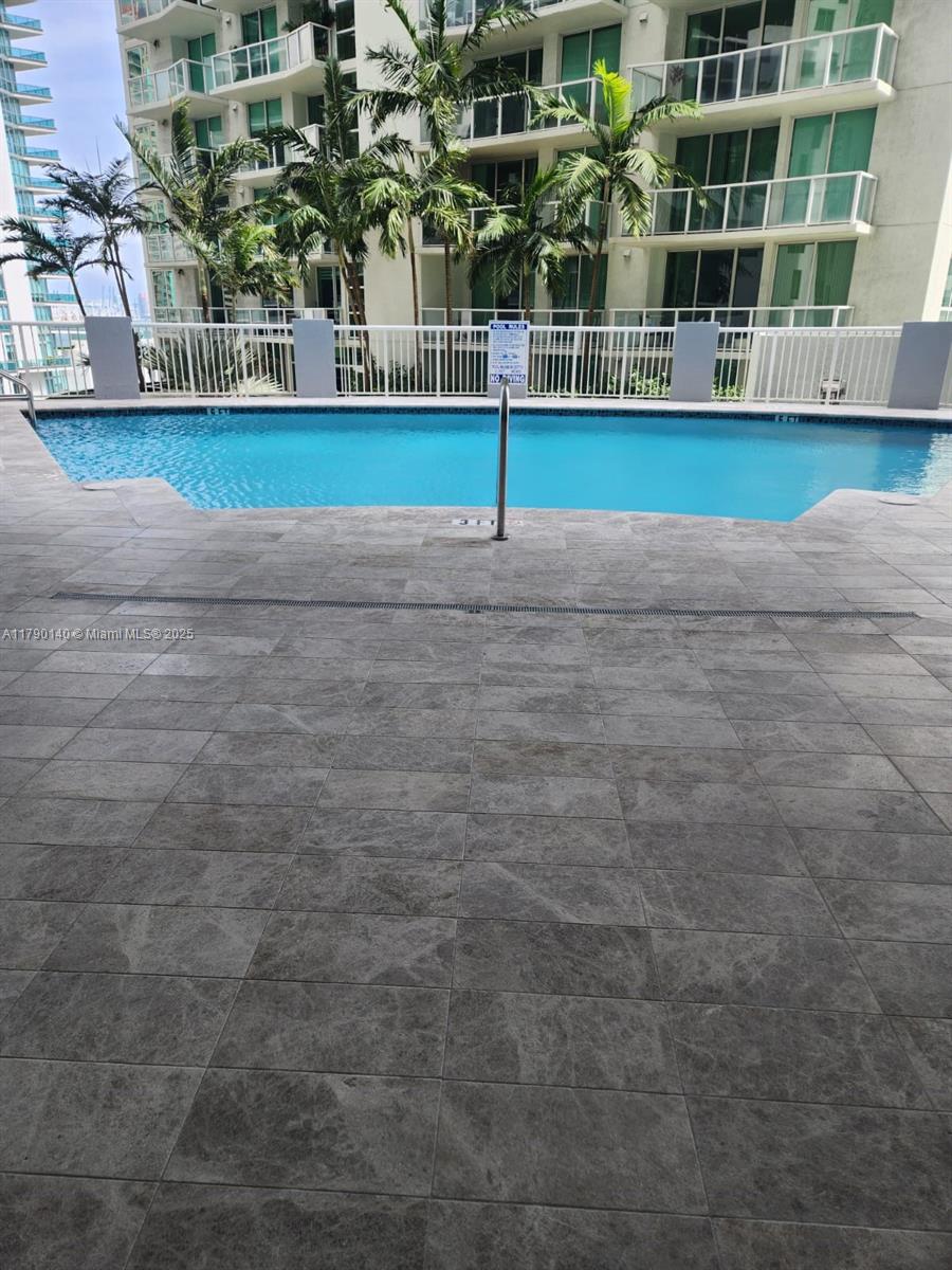 THE SAIL CONDO - Residential Lease