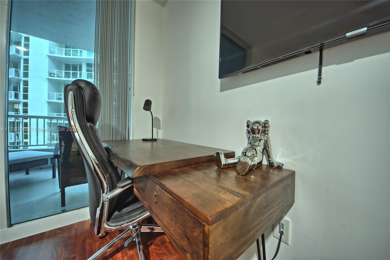 THE SAIL CONDO - Residential Lease