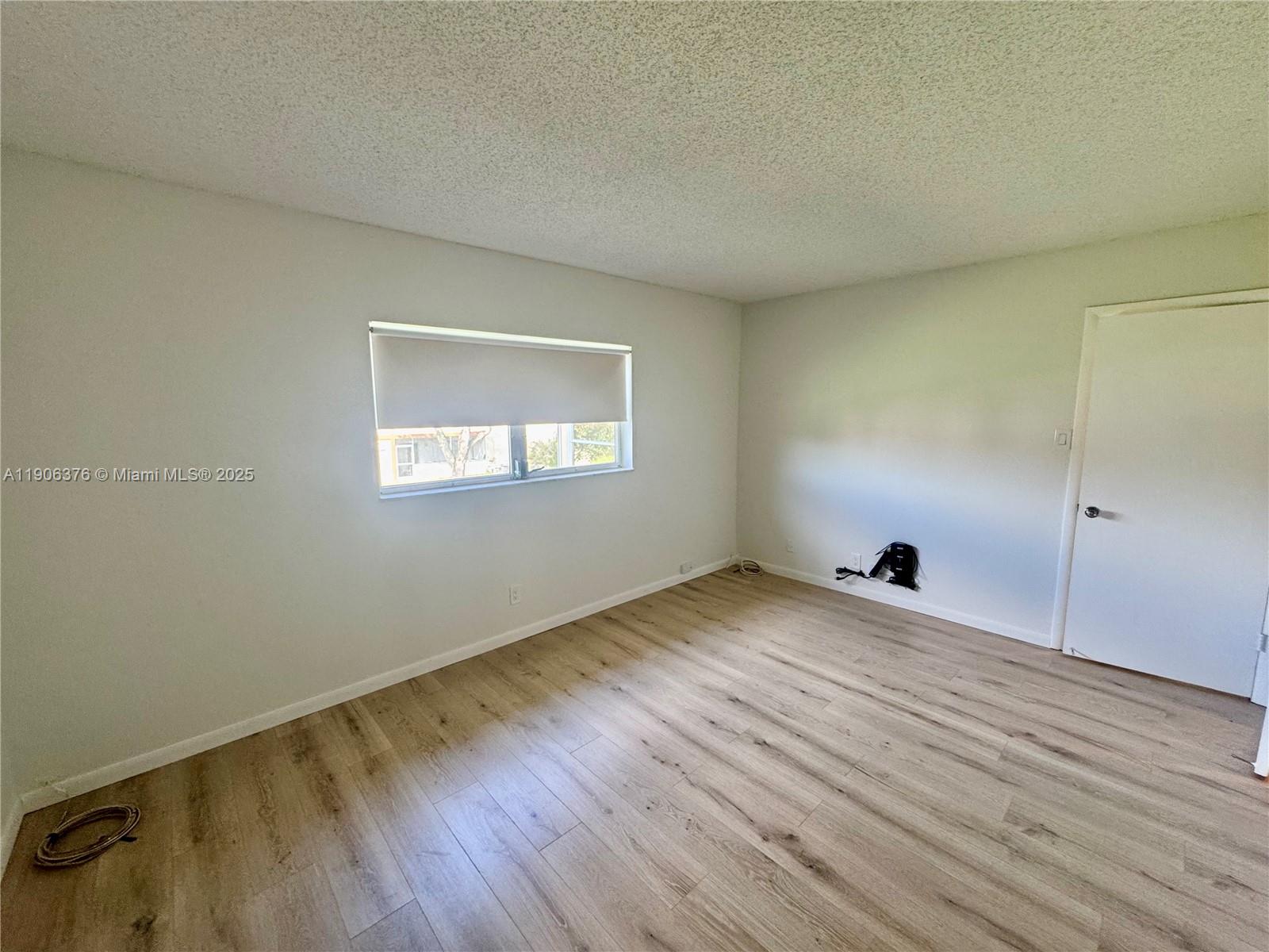 ORIOLE GARDENS 9 CONDO - Residential