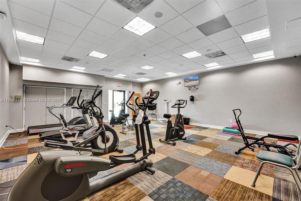 ORIOLE GARDENS 9 CONDO - Residential