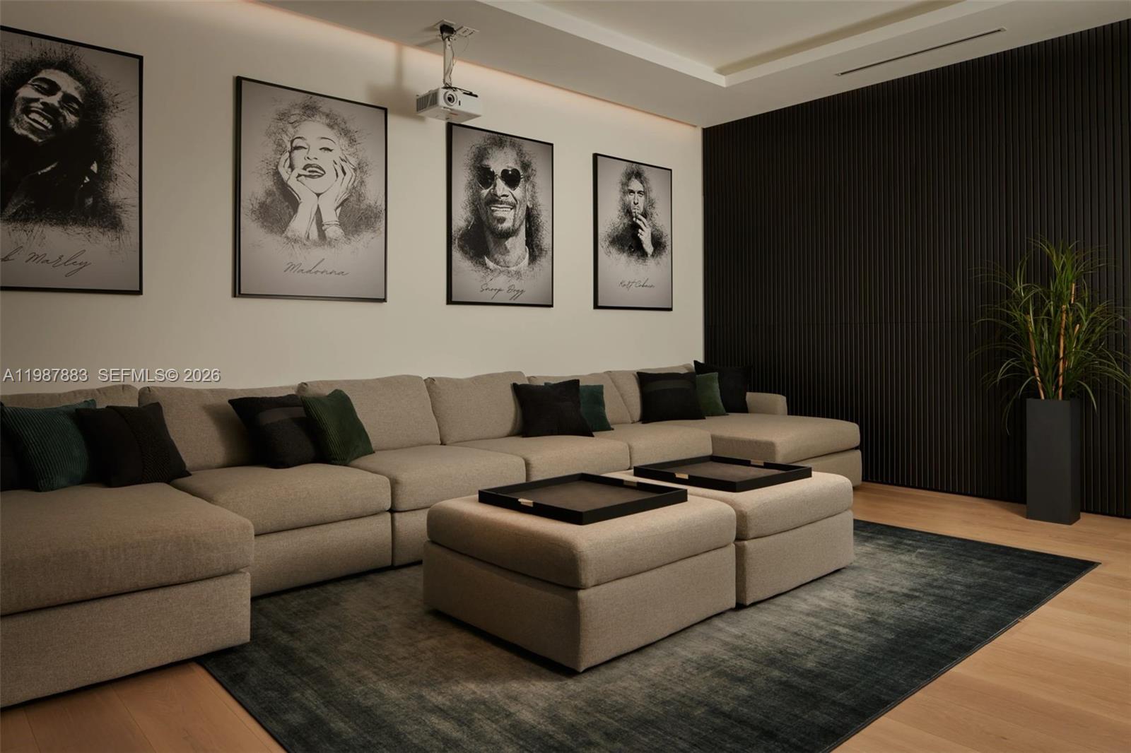 HELMS COUNTRY ESTATES ADD - Residential