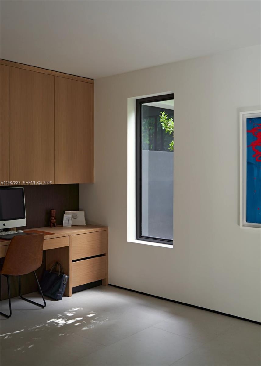 HELMS COUNTRY ESTATES ADD - Residential