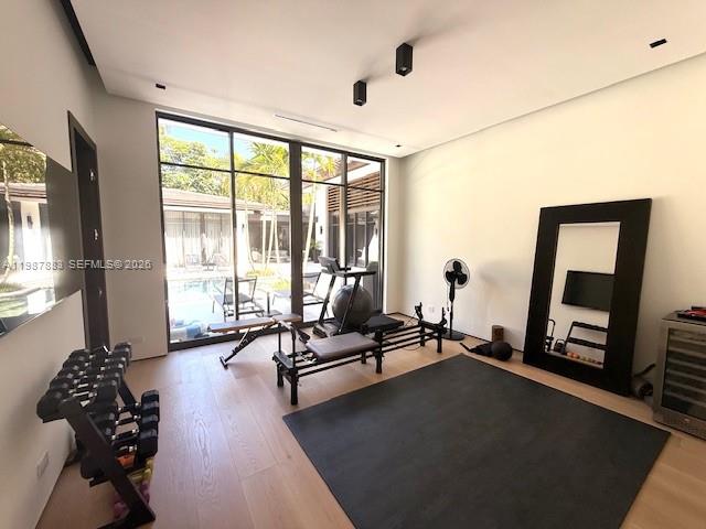 HELMS COUNTRY ESTATES ADD - Residential