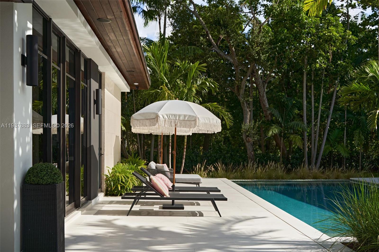 HELMS COUNTRY ESTATES ADD - Residential