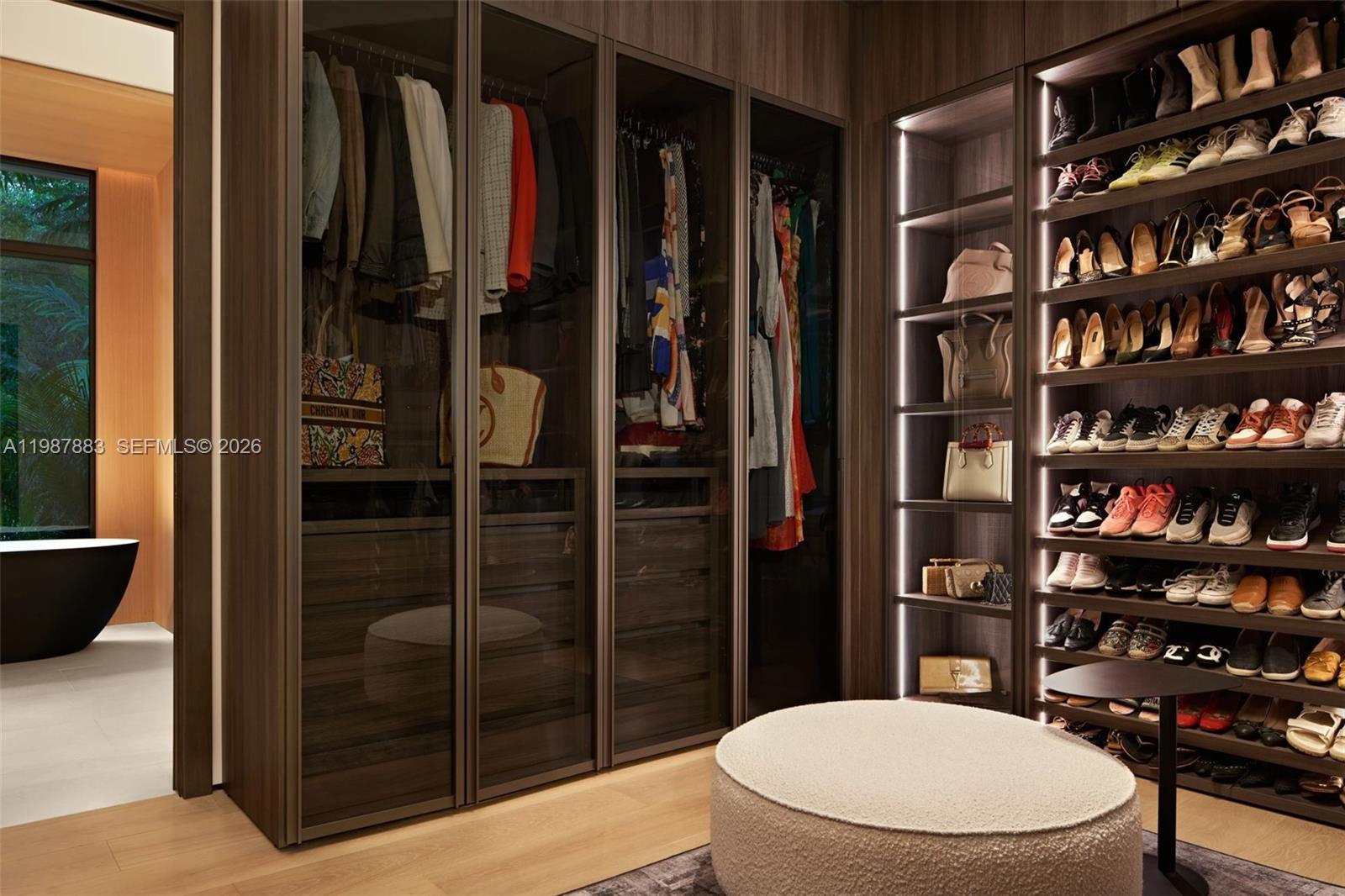 HELMS COUNTRY ESTATES ADD - Residential