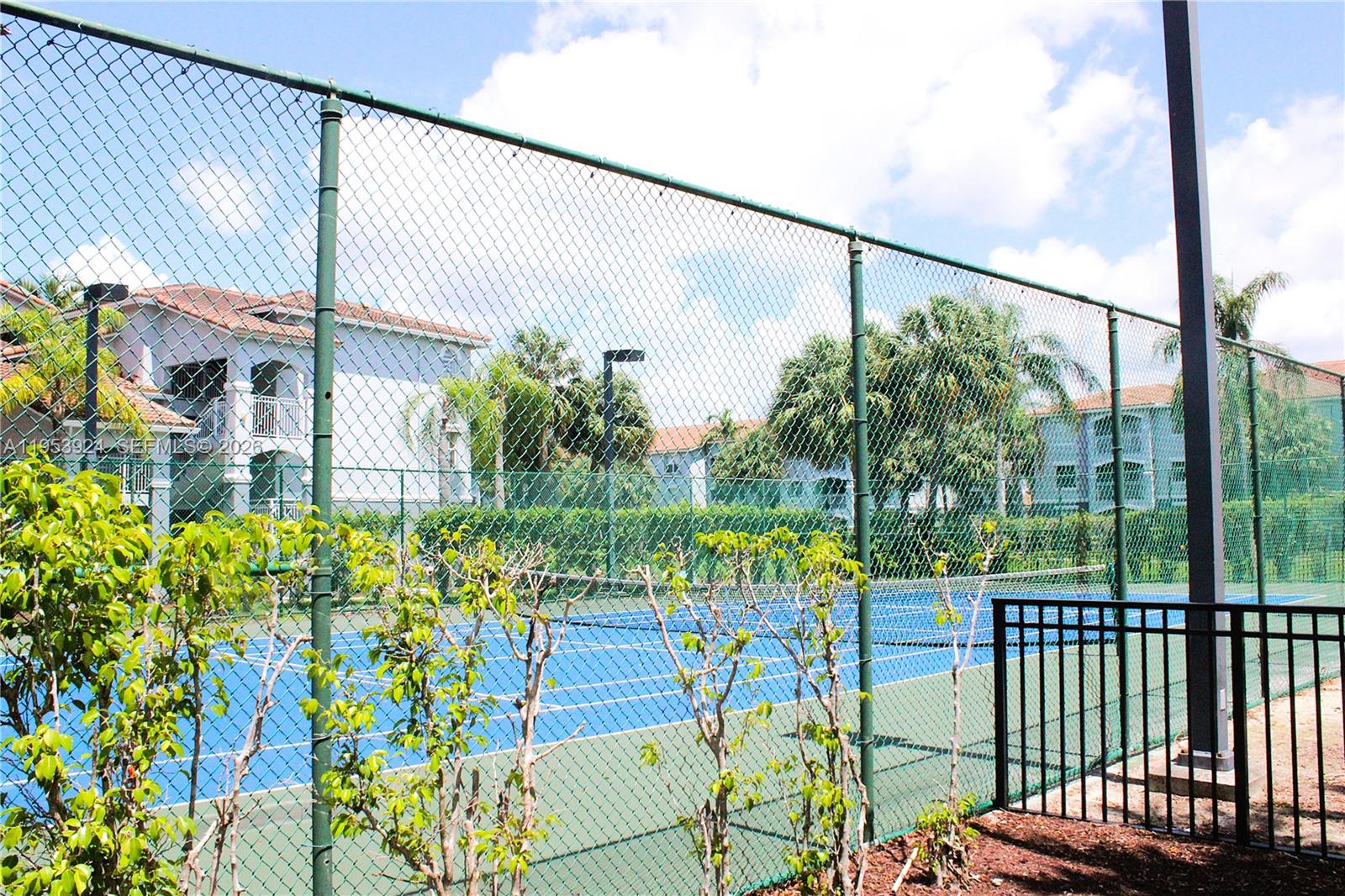 LA VIA CONDO - Residential