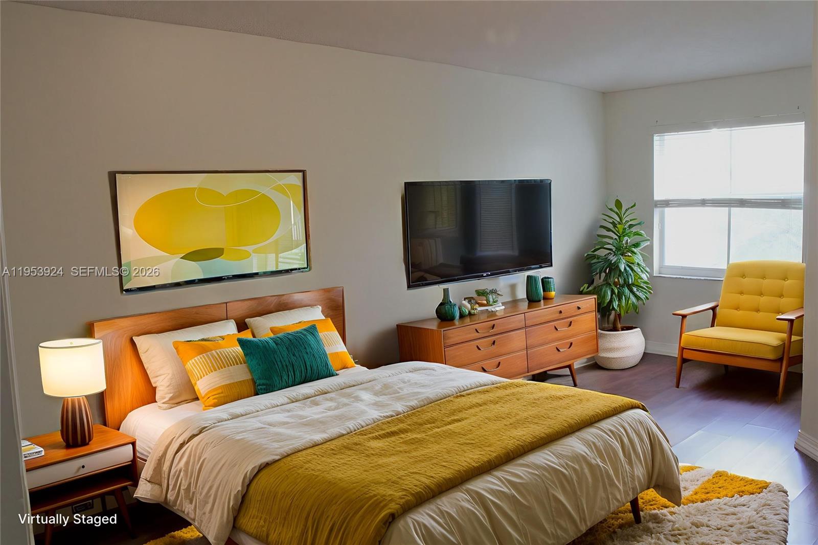 LA VIA CONDO - Residential