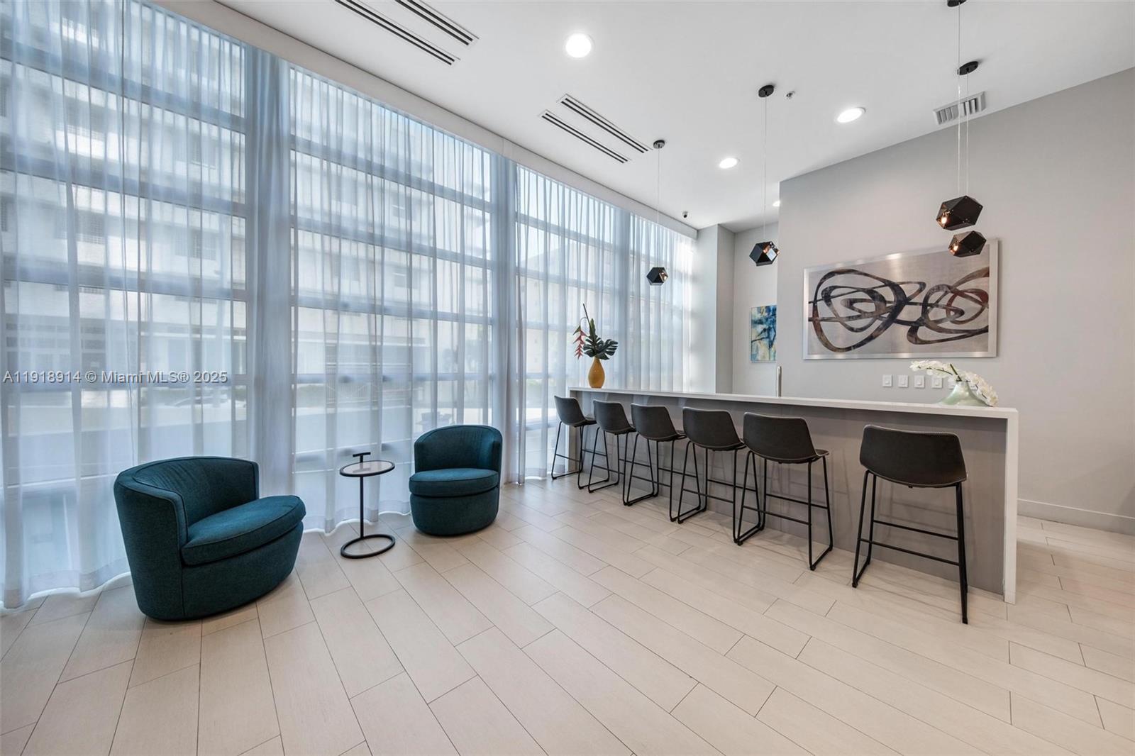 ONYX ON THE BAY CONDO - Residential
