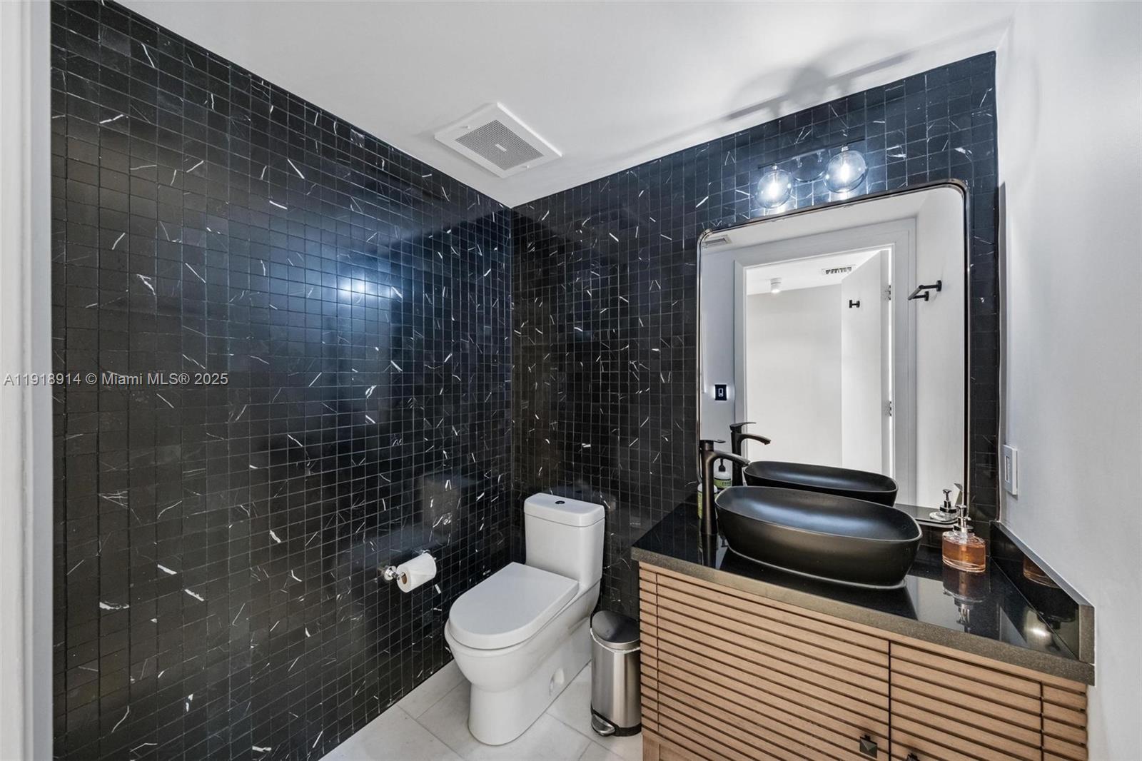 ONYX ON THE BAY CONDO - Residential