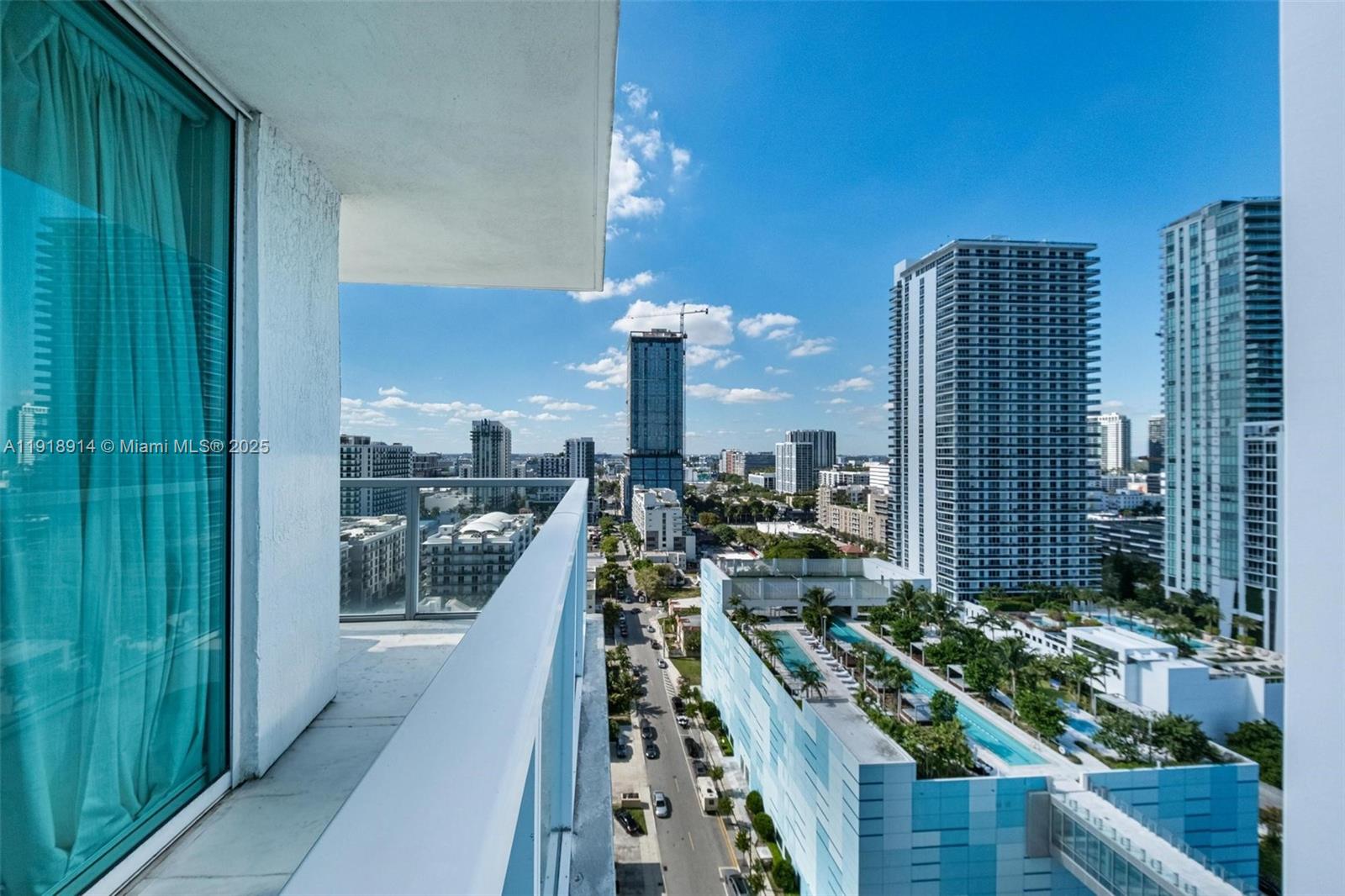 ONYX ON THE BAY CONDO - Residential