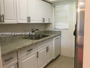 ARROWHEAD CONDO NO I - Residential Lease