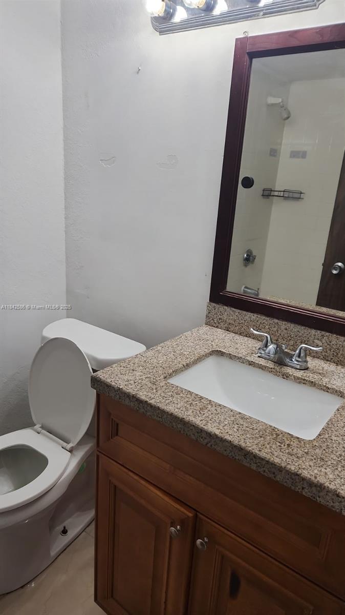 16450 NW 2nd Ave 206