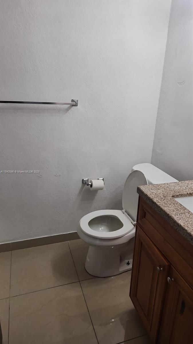 GOLDEN GATE APARTMENTS CO - Residential