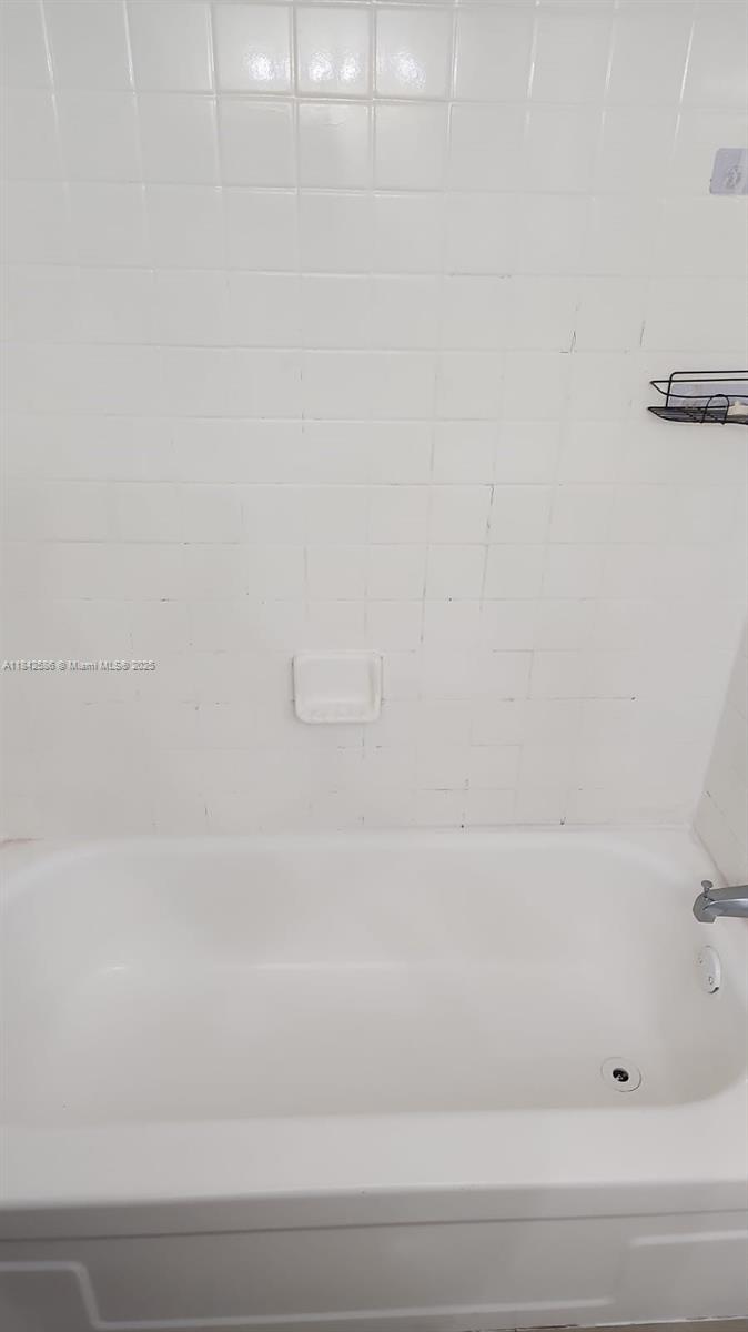 GOLDEN GATE APARTMENTS CO - Residential