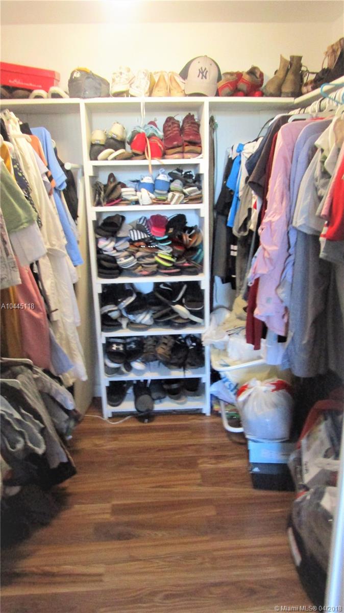 GARDENS OF KENDALL SOUTH - Residential Lease