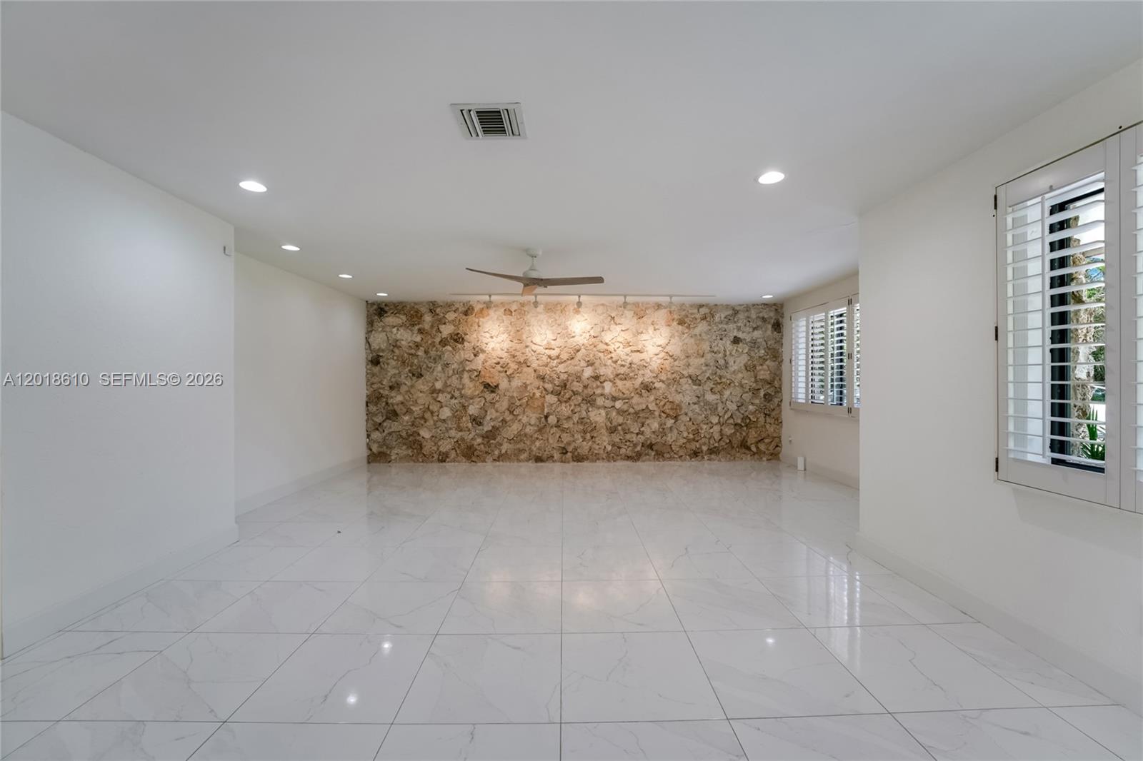 SUNSET HAVEN - Residential