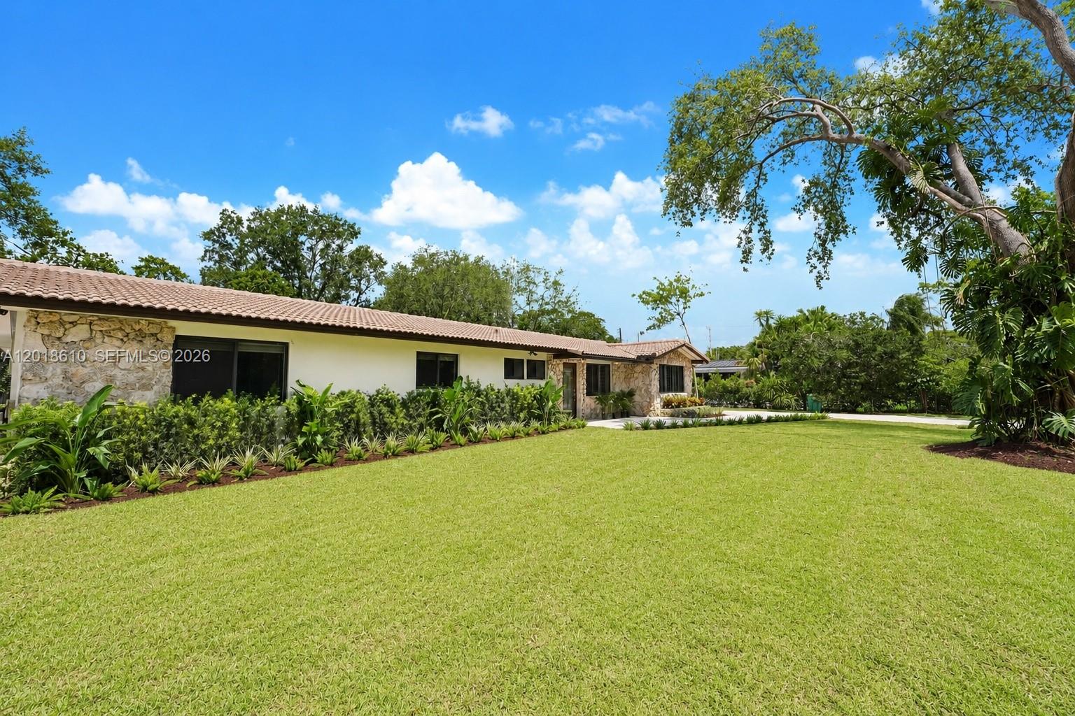 SUNSET HAVEN - Residential