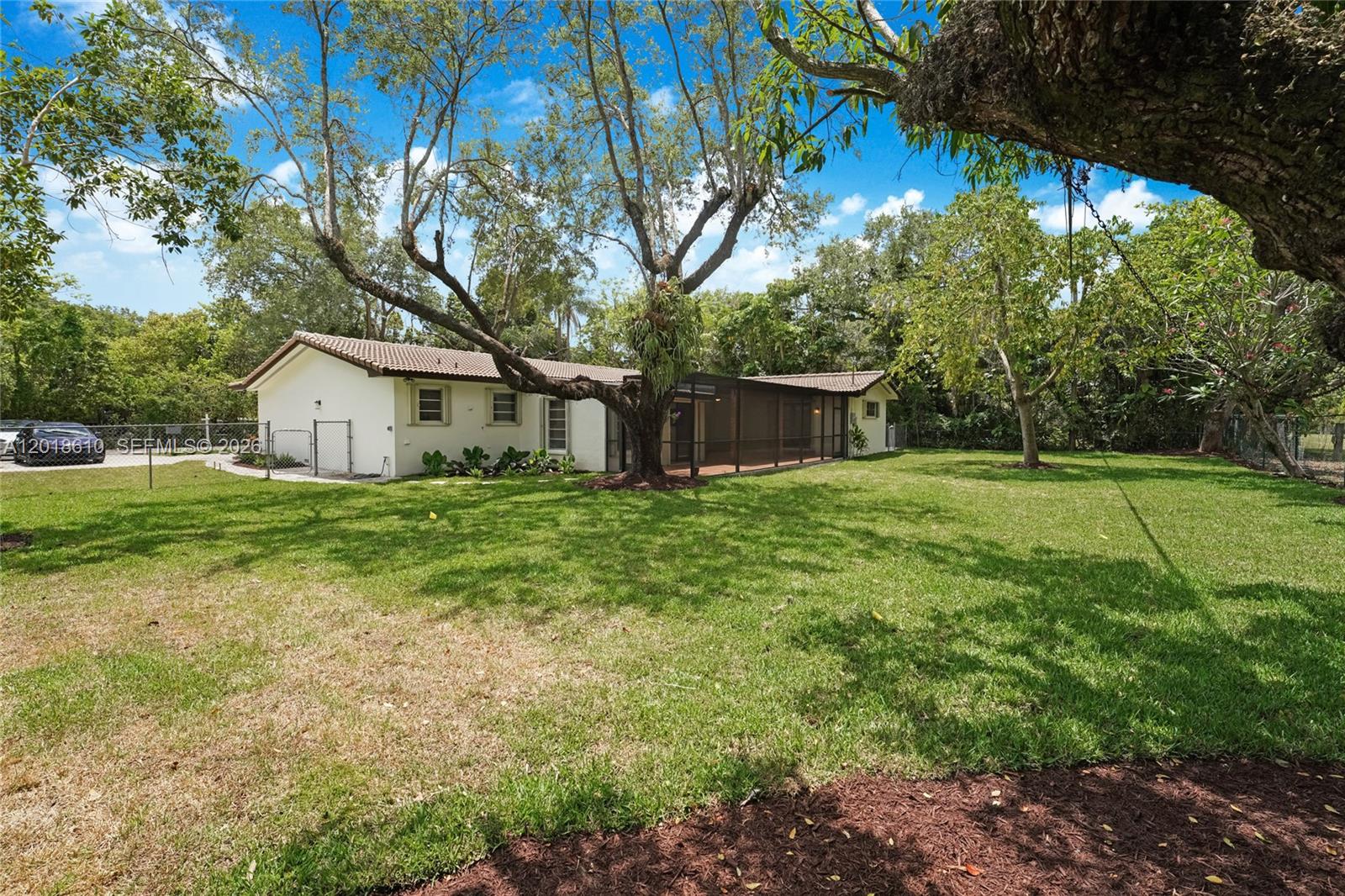 SUNSET HAVEN - Residential