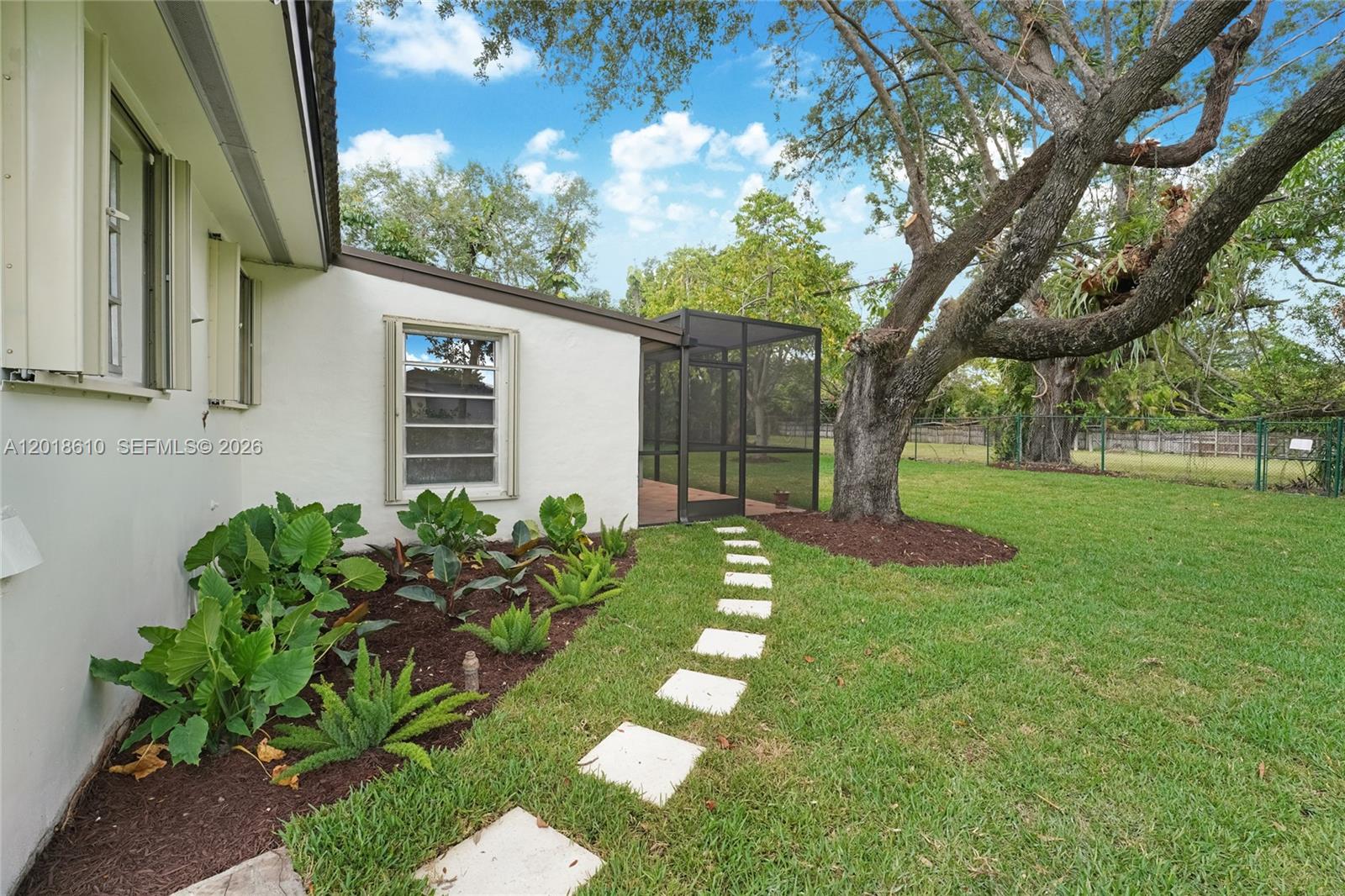 SUNSET HAVEN - Residential