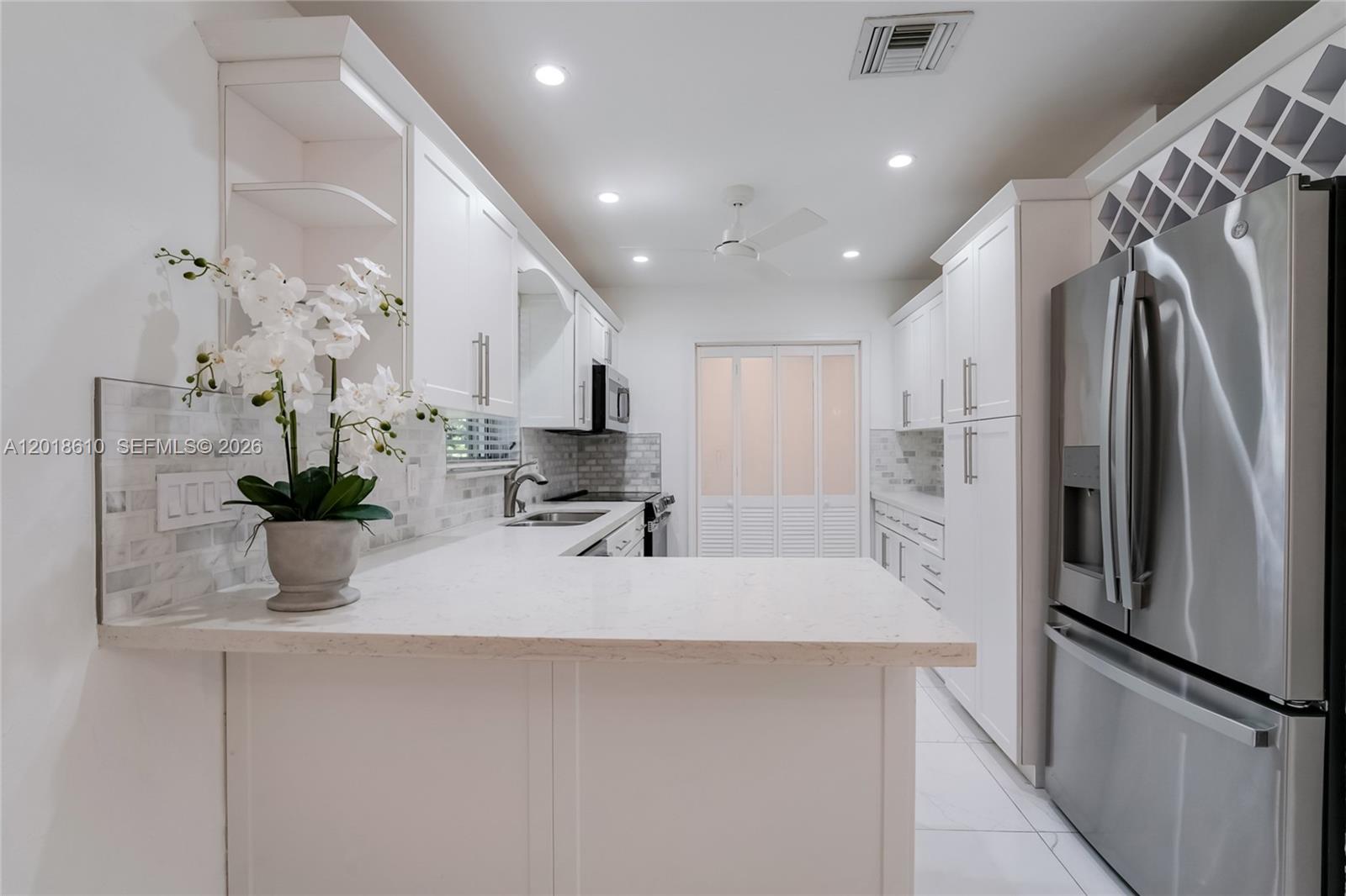 SUNSET HAVEN - Residential