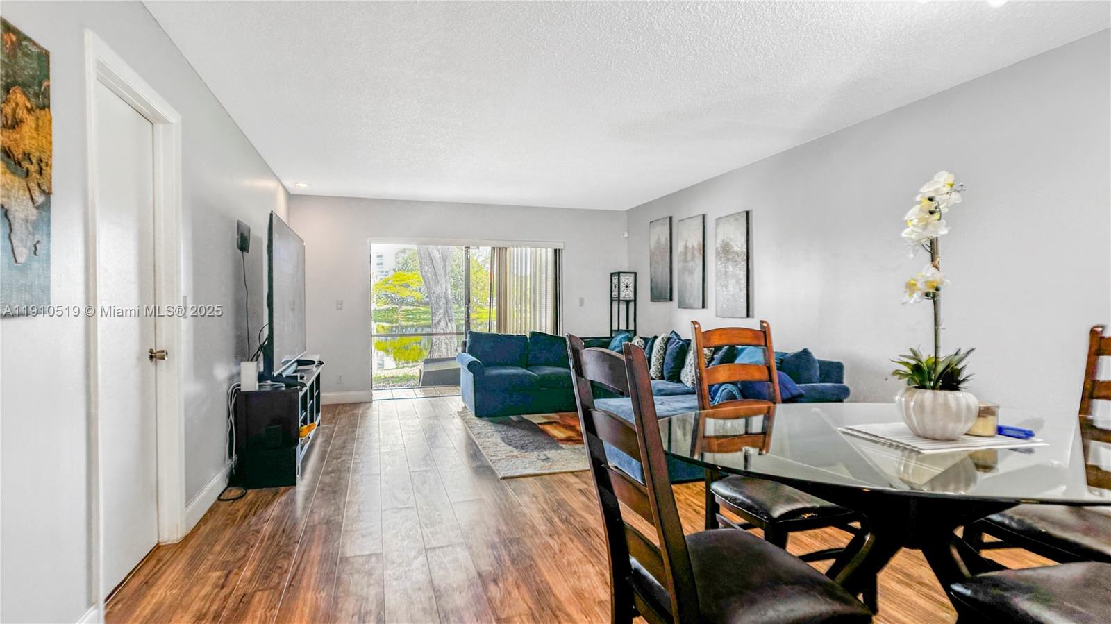 The Isles Of Inverrary - Residential