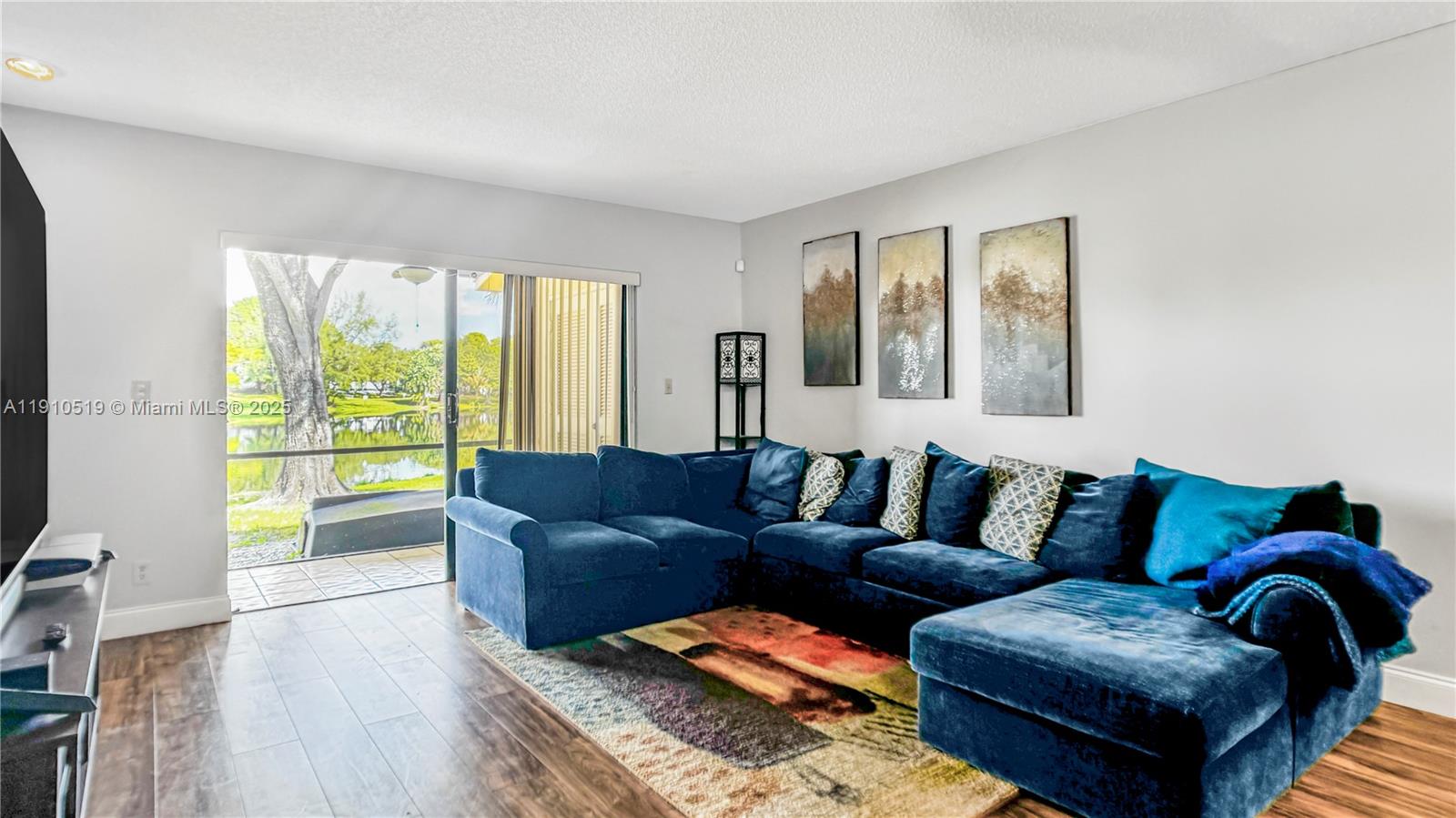 The Isles Of Inverrary - Residential