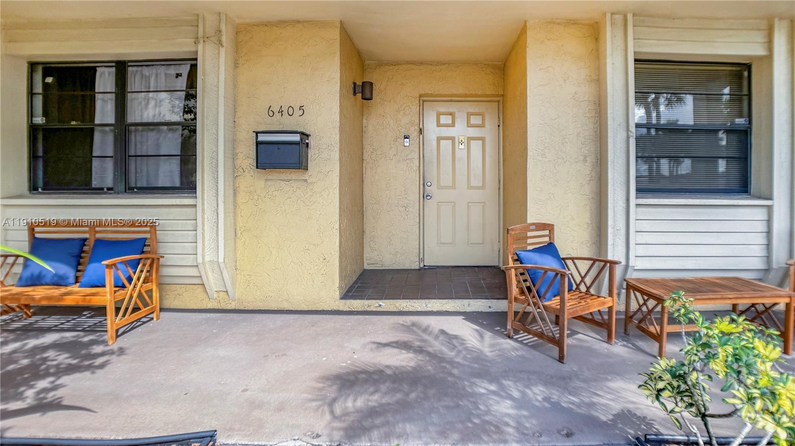 The Isles Of Inverrary - Residential