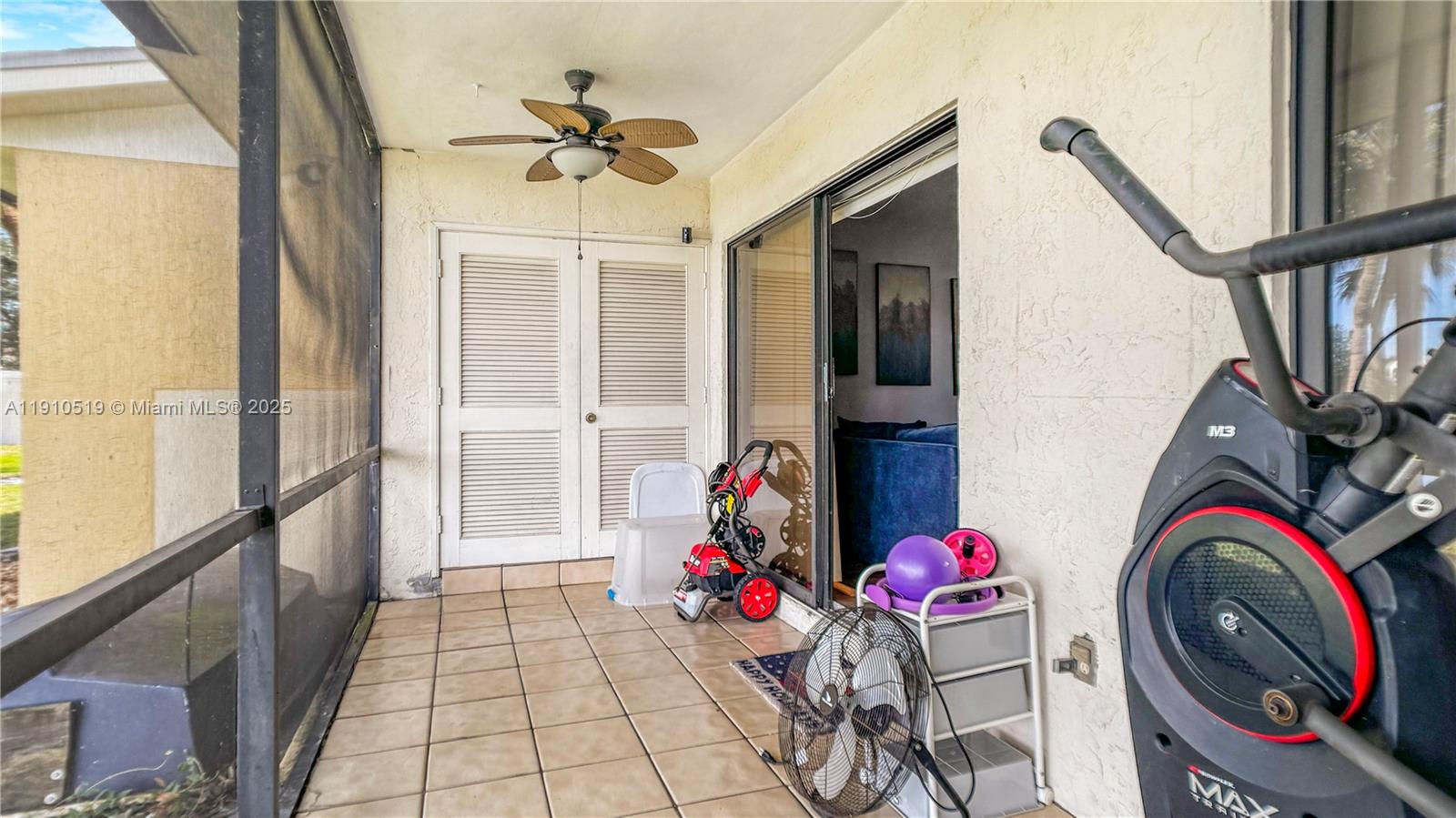 The Isles Of Inverrary - Residential